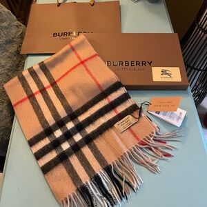 Burberry Classic Check Scarf